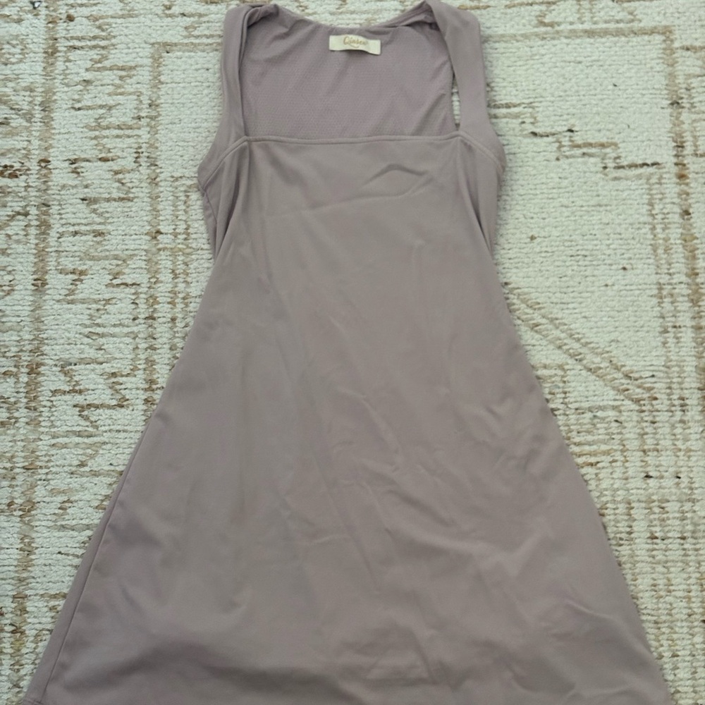 Elegant Mauve Square Neckline Athletic Dress